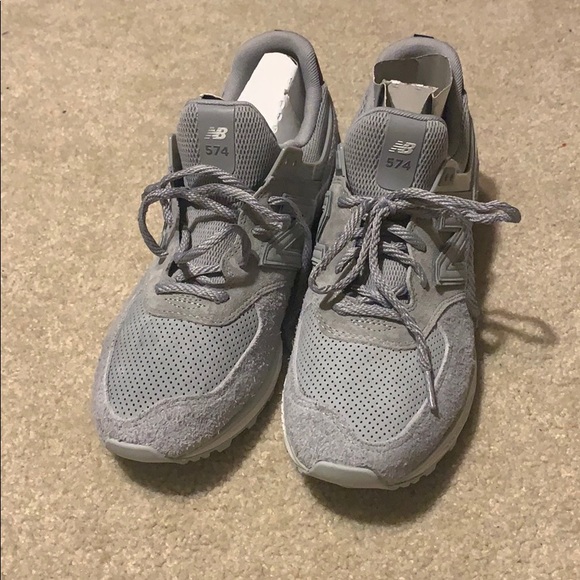 New Balance “Peak To The Streets” - Picture 3 of 4